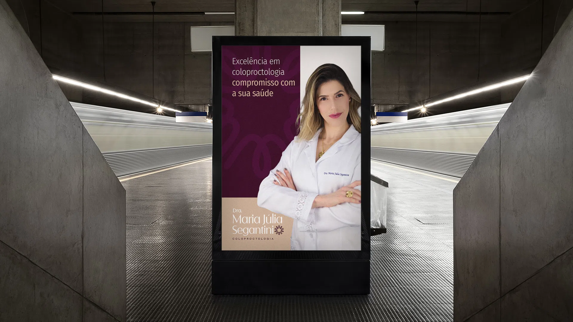 Dra. Maria Júlia Segantini — outdoor metrô campanha